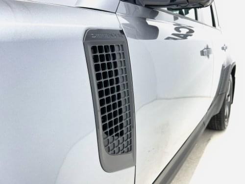 LAND ROVER DEFENDER 2.0 P300 SI4 SE 110 Auto 4WD 300CV 2020 de segunda mano