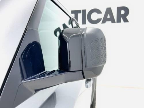 LAND ROVER DEFENDER 2.0 P300 SI4 SE 110 Auto 4WD 300CV 2020 de segunda mano