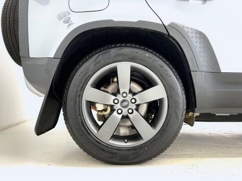 LAND ROVER DEFENDER 2.0 P300 SI4 SE 110 Auto 4WD 300CV 2020 de segunda mano