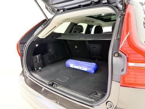 VOLVO XC60 2.0 T8 AWD INSCRIPTION AUTO 390CV 2020 de segunda mano