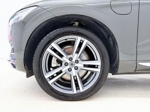 VOLVO XC60 2.0 T8 AWD INSCRIPTION AUTO 390CV 2020 de segunda mano