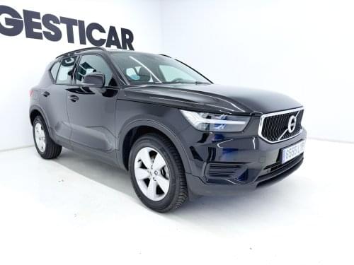 VOLVO XC40 ESSENTIAL  1.5 130CV MT6 E6D 2022 de segunda mano