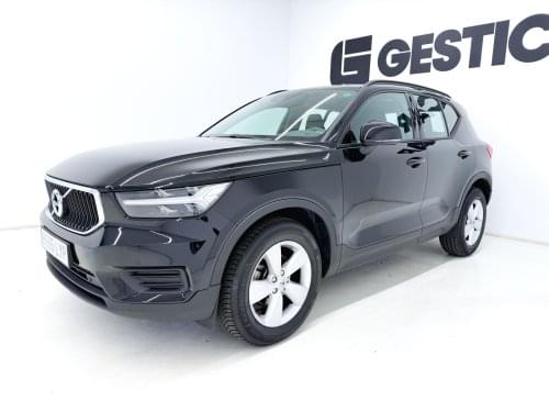 VOLVO XC40 ESSENTIAL  1.5 130CV MT6 E6D 2022 de segunda mano