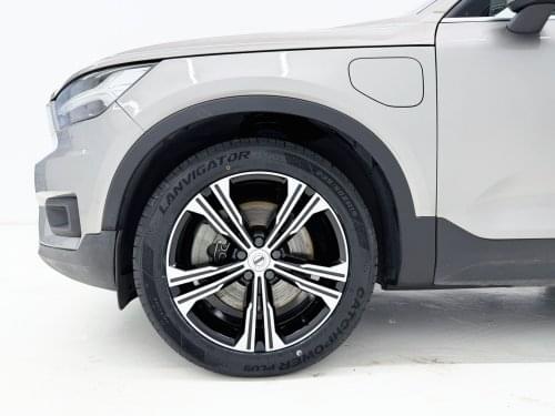 Comprar VOLVO XC40 1.5 PLUG-IN HYBRID INSCRIPTION T5 262CV 2020 de segunda mano VOLVO XC40 1.5 PLUG-IN HYBRID INSCRIPTION T5 262CV 2020 de segunda mano