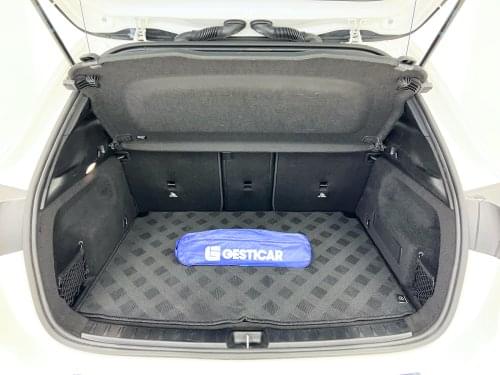 MERCEDES CLASE GLA 200D 150CV AUTO AMG 2021 de segunda mano