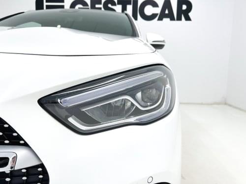 MERCEDES CLASE GLA 200D 150CV AUTO AMG 2021 de segunda mano