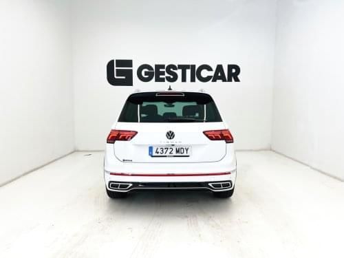 Comprar VOLKSWAGEN TIGUAN R-LINE 1.5 TSI 150CV DSG 2023 de segunda mano VOLKSWAGEN TIGUAN R-LINE 1.5 TSI 150CV DSG 2023 de segunda mano