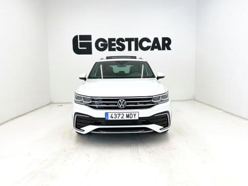 Comprar VOLKSWAGEN TIGUAN R-LINE 1.5 TSI 150CV DSG 2023 de segunda mano VOLKSWAGEN TIGUAN R-LINE 1.5 TSI 150CV DSG 2023 de segunda mano