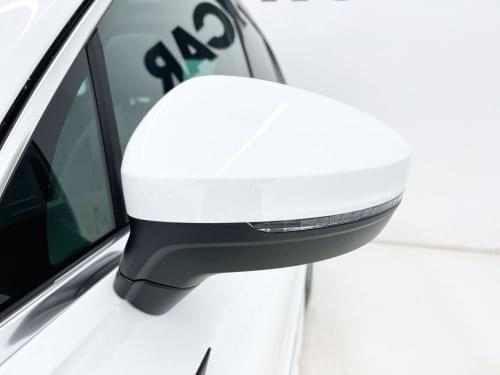 Comprar VOLKSWAGEN TIGUAN R-LINE 1.5 TSI 150CV DSG 2023 de segunda mano VOLKSWAGEN TIGUAN R-LINE 1.5 TSI 150CV DSG 2023 de segunda mano