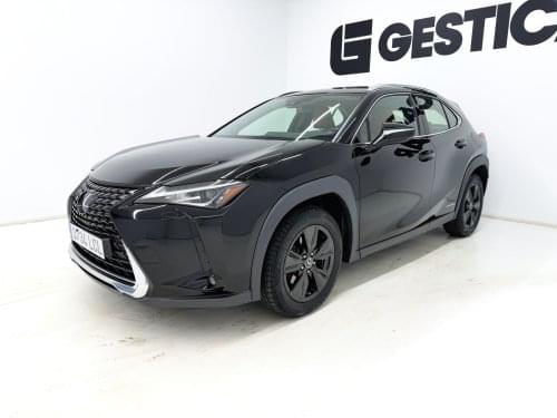 LEXUS UX 250H 184 CV 2019 de segunda mano