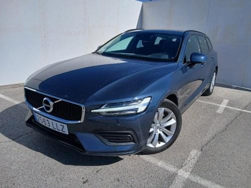 VOLVO V60 2.0 B4 MOMENTUM CORE AUTO 197CV 2020 de segunda mano