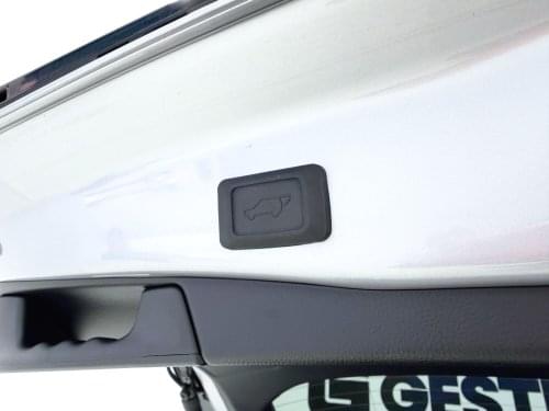 TOYOTA RAV4 PLUGIN 300PH ECVT ADVANCE 2023 de segunda mano