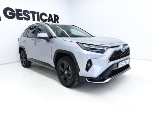 TOYOTA RAV4 PLUGIN 300PH ECVT ADVANCE 2023 de segunda mano