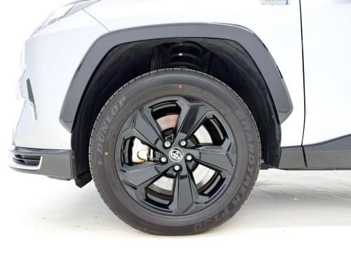 TOYOTA RAV4 PLUGIN 300PH ECVT ADVANCE 2023 de segunda mano