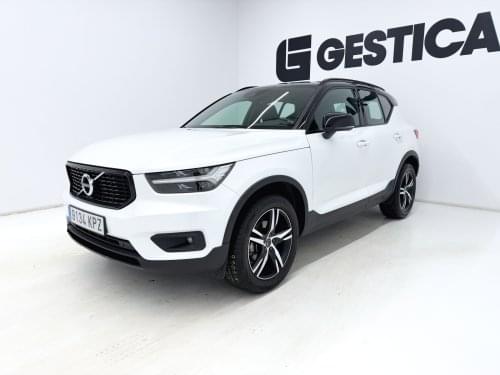 Comprar VOLVO XC40 1.5 T3 R-DESIGN 156 CV 2018 de segunda mano VOLVO XC40 1.5 T3 R-DESIGN 156 CV 2018 de segunda mano