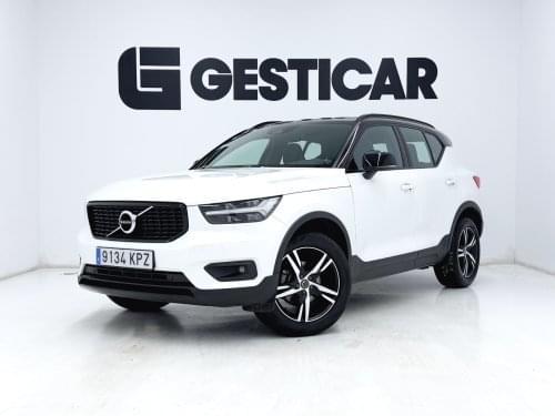 Comprar VOLVO XC40 1.5 T3 R-DESIGN 156 CV 2018 de segunda mano VOLVO XC40 1.5 T3 R-DESIGN 156 CV 2018 de segunda mano