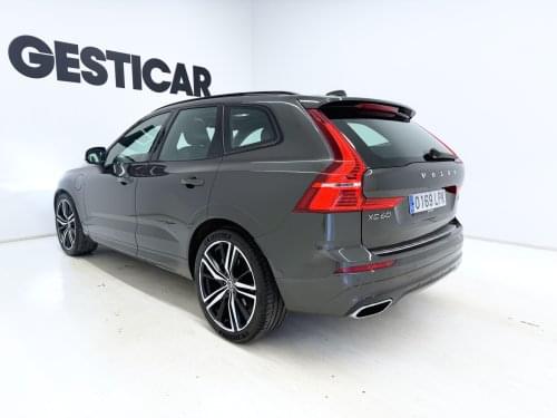 Comprar VOLVO XC60 2.0 T6 AWD RECHARGE R-DESIGN 340CV 2021 de segunda mano VOLVO XC60 2.0 T6 AWD RECHARGE R-DESIGN 340CV 2021 de segunda mano