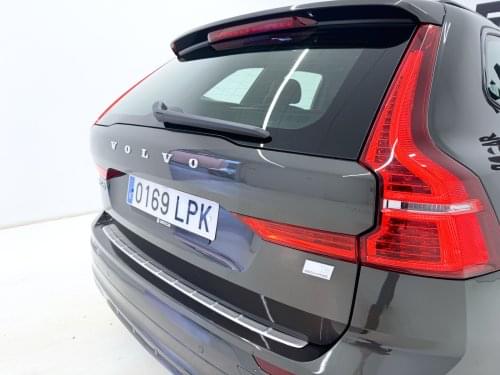 Comprar VOLVO XC60 2.0 T6 AWD RECHARGE R-DESIGN 340CV 2021 de segunda mano VOLVO XC60 2.0 T6 AWD RECHARGE R-DESIGN 340CV 2021 de segunda mano