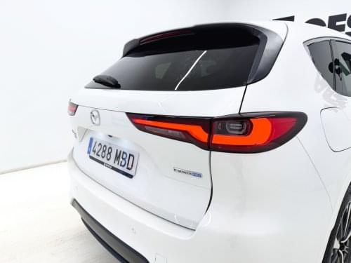 MAZDA CX60 E-SKYACTIV PHEV TAKUMI PLUS 327CV 2022 de segunda mano