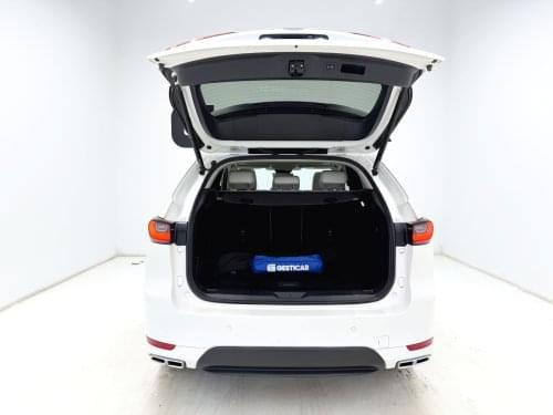 MAZDA CX60 E-SKYACTIV PHEV TAKUMI PLUS 327CV 2022 de segunda mano