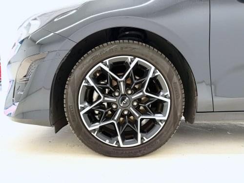 KIA CEED TOURER 1.5 MHEV 160CV GT LINE DCT 2023 de segunda mano