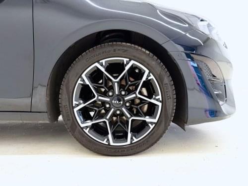 KIA CEED TOURER 1.5 MHEV 160CV GT LINE DCT 2023 de segunda mano