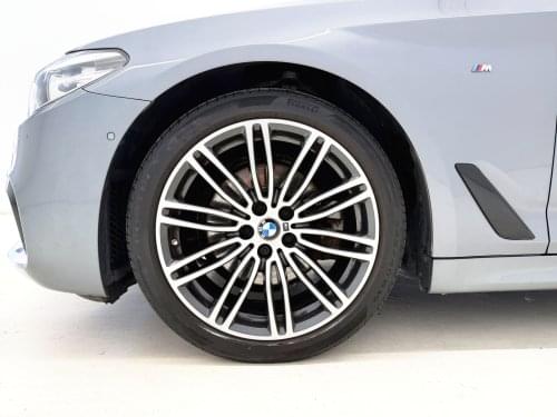 Comprar BMW SERIE 5 TOURING 520D PACK M 2019 de segunda mano BMW SERIE 5 TOURING 520D PACK M 2019 de segunda mano