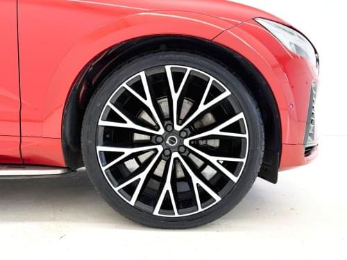 Comprar VOLVO XC60 2.0 T6 AWD RECHARGE R-DESIGN 340CV 2021 de segunda mano VOLVO XC60 2.0 T6 AWD RECHARGE R-DESIGN 340CV 2021 de segunda mano