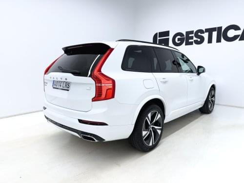 VOLVO XC90 T8 AWD RECHARGE R-DESIGN AUTO 390CV 2021 de segunda mano