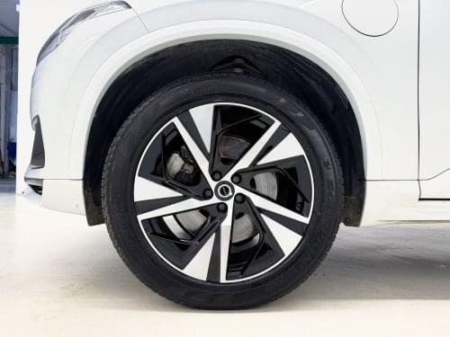 VOLVO XC90 T8 AWD RECHARGE R-DESIGN AUTO 390CV 2021 de segunda mano