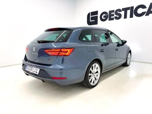 SEAT LEÓN FAMILIAR ST 2.0 TDI  FR ED PLUS 150CV 2019 de segunda mano