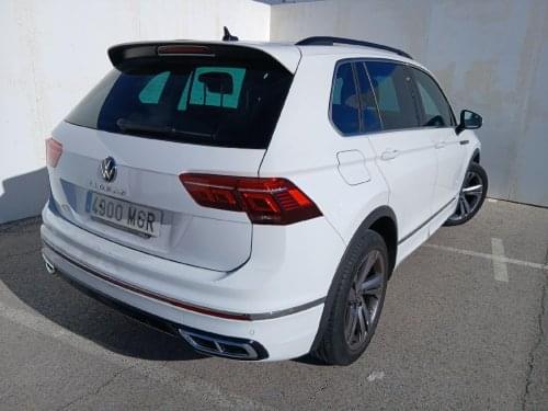 Comprar VOLKSWAGEN TIGUAN R-LINE 2.0 TDI 150CV DSG 2023 de segunda mano VOLKSWAGEN TIGUAN R-LINE 2.0 TDI 150CV DSG 2023 de segunda mano