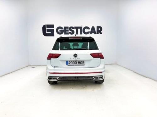 VOLKSWAGEN TIGUAN R-LINE 2.0 TDI 150CV DSG 2023 de segunda mano