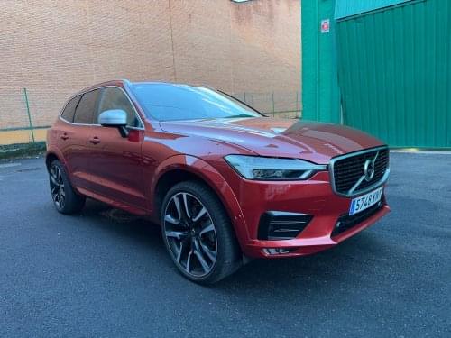 Comprar VOLVO XC60 D5 AWD RDESIGN 235CV 2018 de segunda mano VOLVO XC60 D5 AWD RDESIGN 235CV 2018 de segunda mano