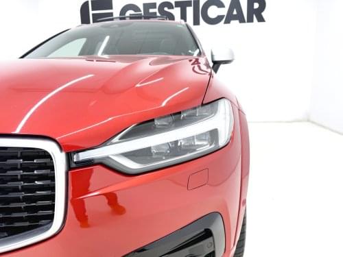 VOLVO XC60 D5 AWD RDESIGN  235CV 2018 de segunda mano