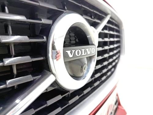 VOLVO XC60 D5 AWD RDESIGN  235CV 2018 de segunda mano