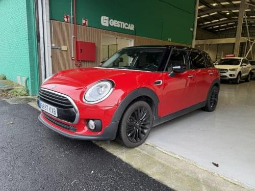 MINI CLUBMAN COOPER D 2019 de segunda mano
