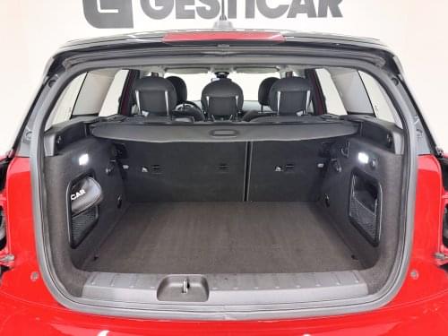 MINI CLUBMAN COOPER D 2019 de segunda mano