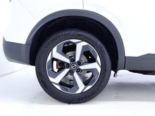 NISSAN QASHQAI DIG-T XTRONIC N-CONNECTA 157CV 2021 de segunda mano