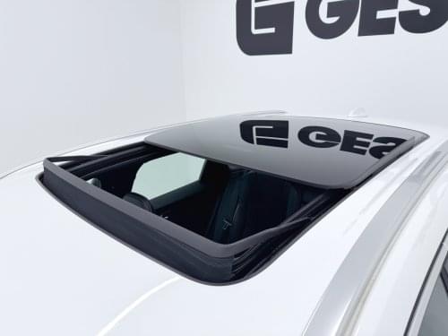 VOLVO XC60 T8 R DESIGN 390CV 2019 de segunda mano