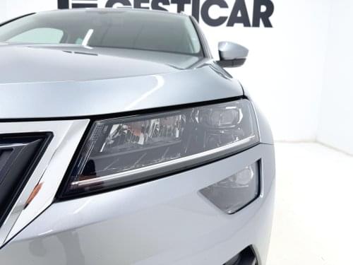 SKODA KAROQ 1.0 TSI 110CV AMBITION 2020 de segunda mano