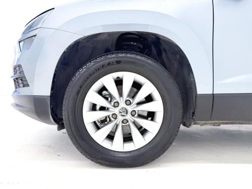 SKODA KAROQ 1.0 TSI 110CV AMBITION 2020 de segunda mano