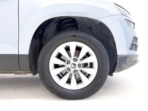 SKODA KAROQ 1.0 TSI 110CV AMBITION 2020 de segunda mano