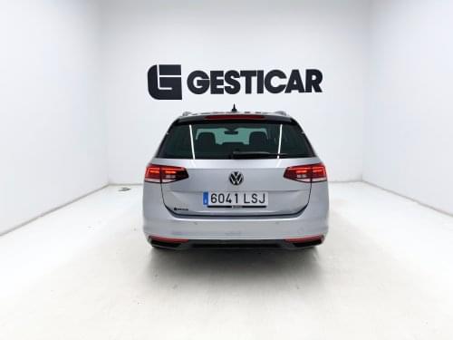 VOLKSWAGEN PASSAT VARIANT EXECUTIVE 2.0 TDI 122CV 2021 de segunda mano
