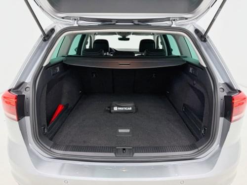 VOLKSWAGEN PASSAT VARIANT EXECUTIVE 2.0 TDI 122CV 2021 de segunda mano