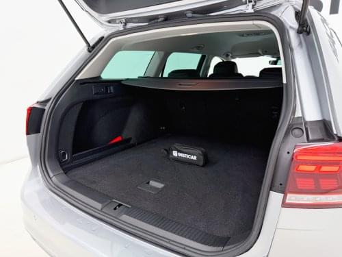 VOLKSWAGEN PASSAT VARIANT EXECUTIVE 2.0 TDI 122CV 2021 de segunda mano