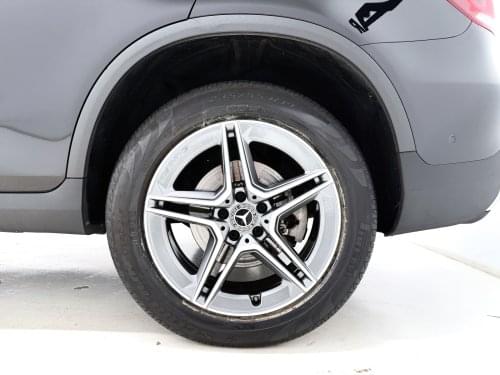 MERCEDES CLASE GLC GLC 300 E 4MATIC  319CV 2021 de segunda mano