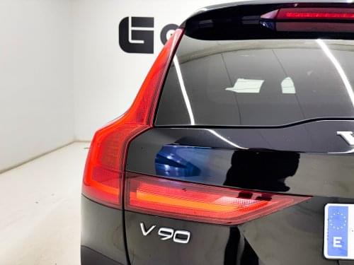 VOLVO V90 2.0 D4 190CV INSCRIPTION 2020 de segunda mano