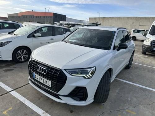AUDI Q3 BLACK LINE 35 TFSI 150CV 2020 de segunda mano