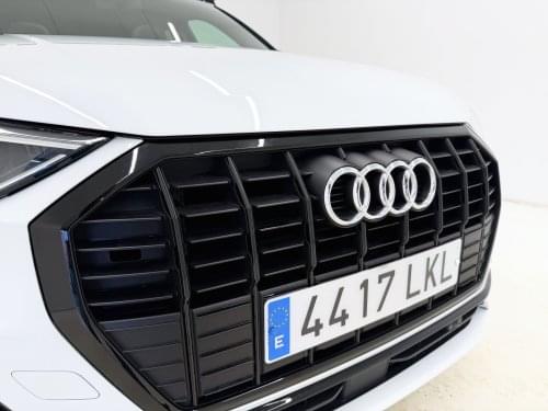 AUDI Q3 BLACK LINE 35 TFSI 150CV 2020 de segunda mano